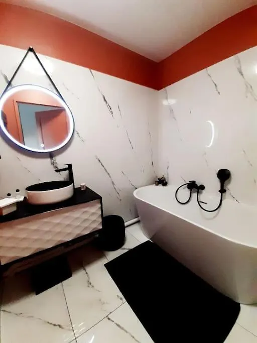Apartment Bel Appartement Proche Paris, Terrasse, Parking Sous-Sol Antony